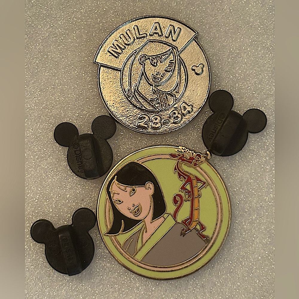 *SOLD* Disney Parks Mulan & Mushu Best Friends Trading Pins Bundle